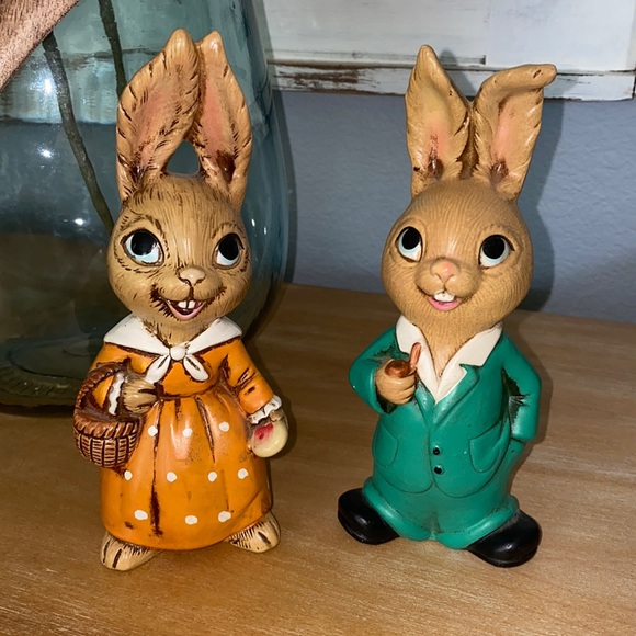 Vintage chalkware Mr & Mrs bunny rabbit figurines Easter Bunny - Picture 1 of 8